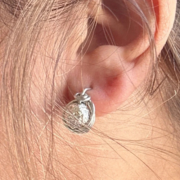 Lava rock in metallic silver stud statement earrings - Picture 1 of 13